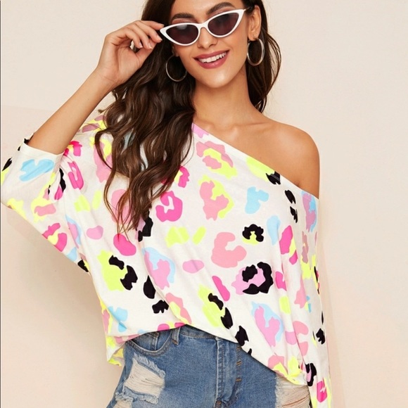 Multi colored top - Picture 2 of 3